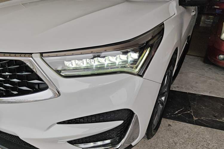 Used Acura RDX 2019 2.0T Luxury Edition China VI Standard