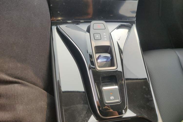 Used Dongfeng Aeolus Mage 2023 1.5T Luxury Edition