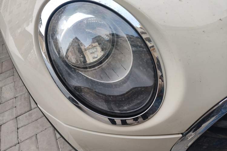 Used MINI Clubman 2018 1.5T COOPER Classic Edition Right Front Headlight