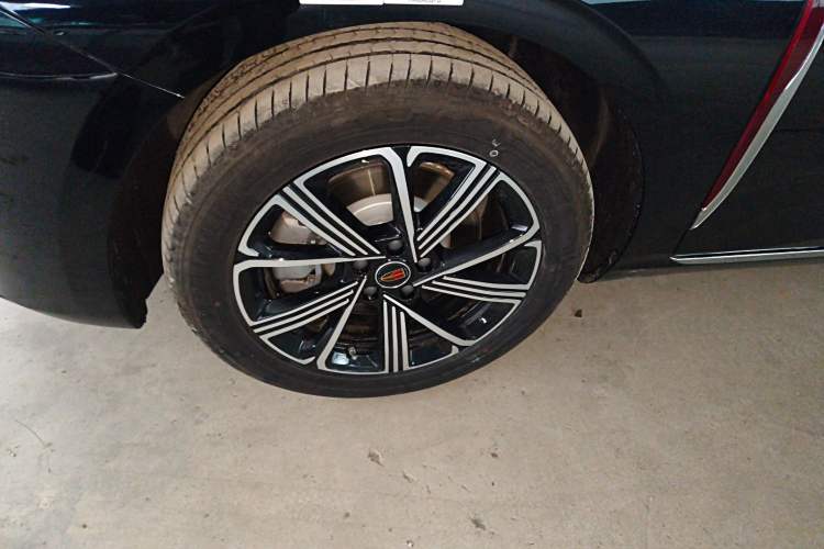 Used Hongqi H5 PHEV 2025 170 Super Hybrid Version