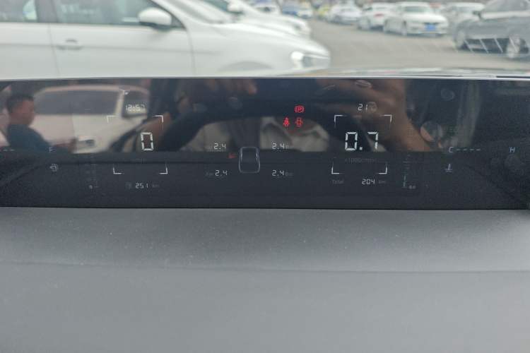 Used CHANGAN Eado 2025 Blue Whale 1.5T 500Bar Prestige Model Instrument Cluster