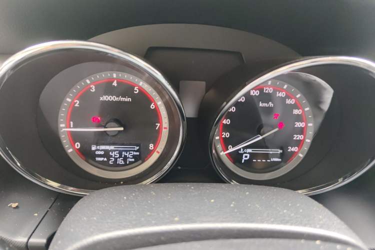 Used Bestune B70 2014 2.0L automatic comfort version Instrument Cluster