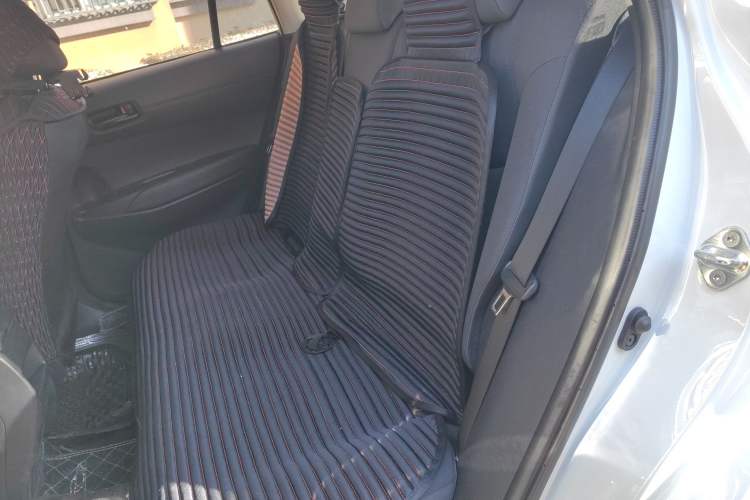 Used Toyota Corolla Cross 2024 2.0L Smart Electric Hybrid Dual-Engine Pioneer Edition
