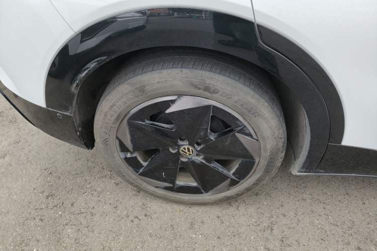 Used Volkswagen ID.UNYX 2024 Pro Long-Range Version
