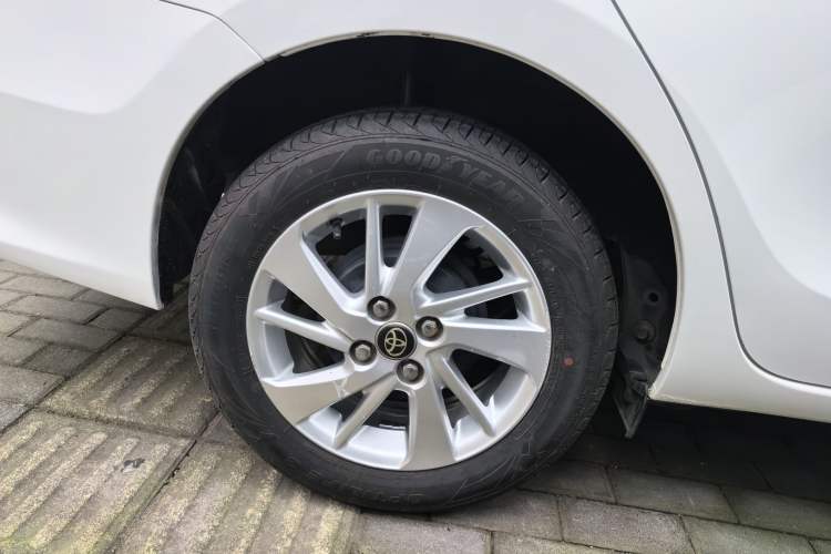Used Toyota YARiS L Zhi Xiang 2017 1.5E CVT Dynamic Edition Right Rear Wheel Hub