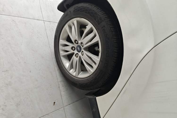 Used Ford Focus 2012 Hatchback 1.6L Automatic Comfort Model
