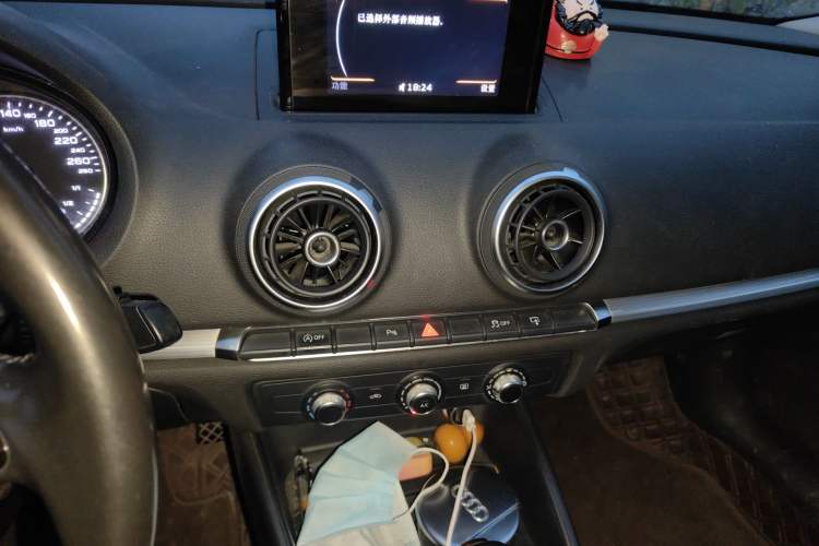 Used Audi A3 2015 Limousine 35 TFSI Millionth Anniversary Intelligent Leading Model