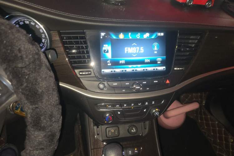 Used Buick Verano 2019 Sedan 15S Automatic Leading Model