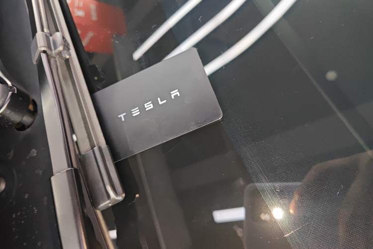 Used Tesla Model Y 2025 Long-Range All-Wheel Drive First Edition