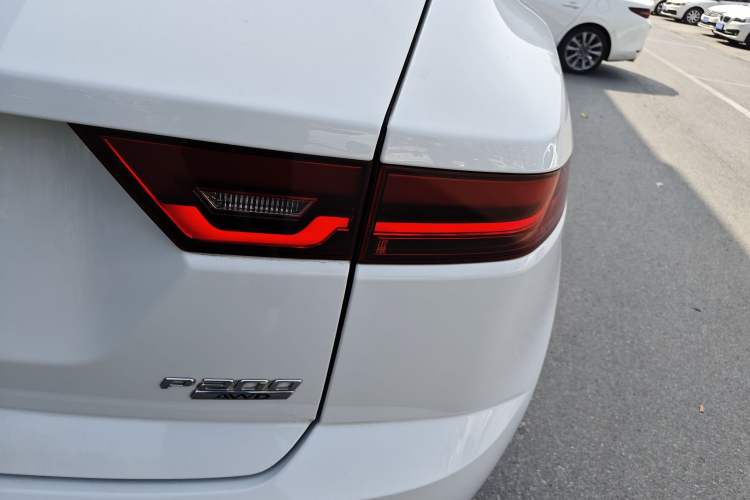 Used Jaguar E-PACE 2018 P200 S China VI
