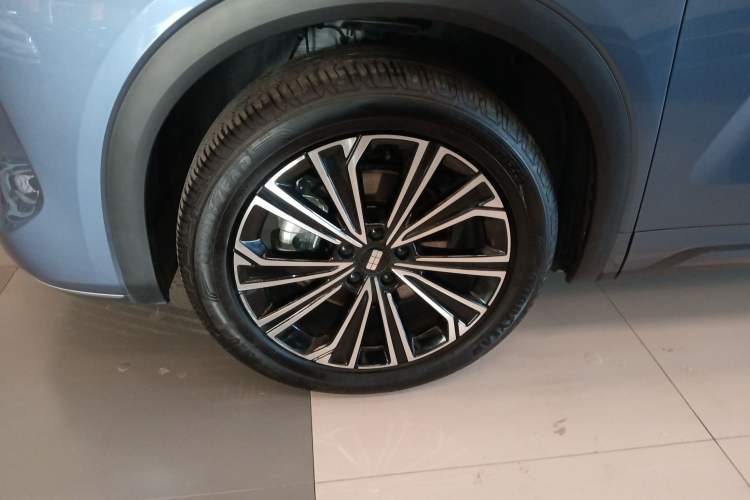 Used Geely Galaxy Galaxy Xingjian 7 EM-i 2025 120km Flagship Edition