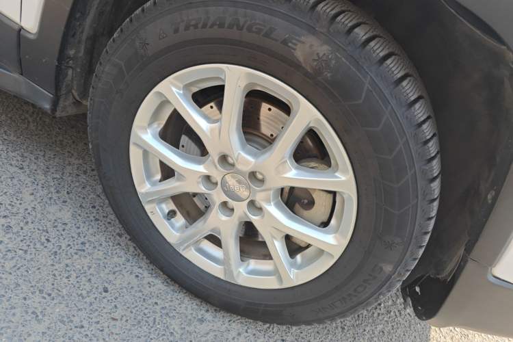 Used Jeep Cherokee 2016 2.4L Professional Edition