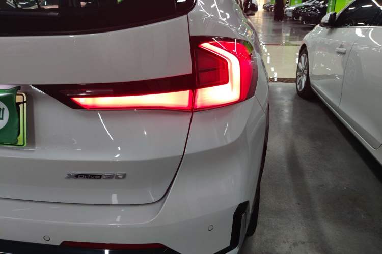 Used BMW iX1 2023 xDrive30L X Design Package