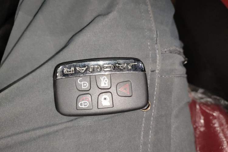 Used Jaguar F-TYPE 2023 P300 Hardtop Version R-DYNAMIC BLACK
