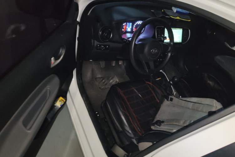 Used Kia Pegas 2017 1.4L Manual Fashion Edition Smart
