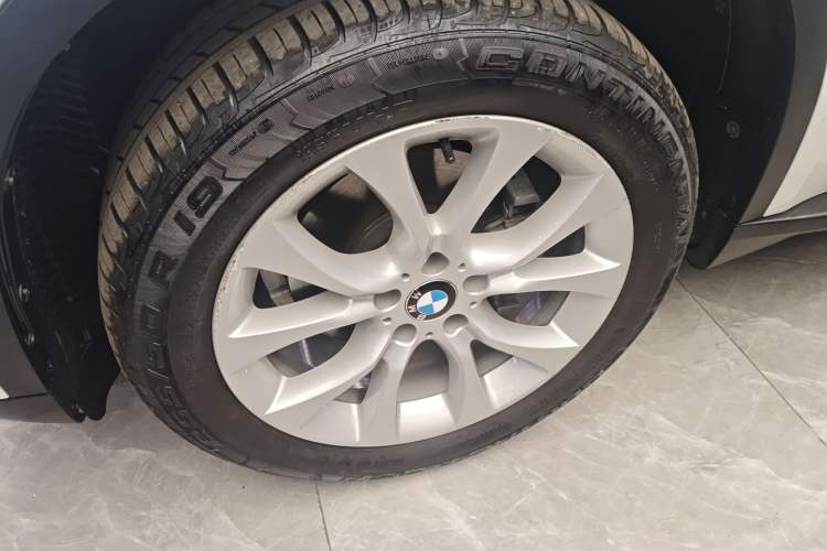 Used BMW X5 2017 xDrive35i Standard Model U.S. Specification
