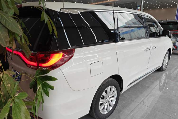 Used GAC Trumpchi M8 2020 390T Deluxe Edition
