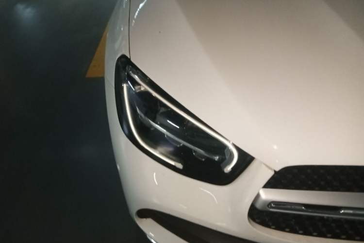 Used Mercedes-Benz GLC 2020 Facelift GLC 260 L 4MATIC Luxury Edition Right Front Headlight