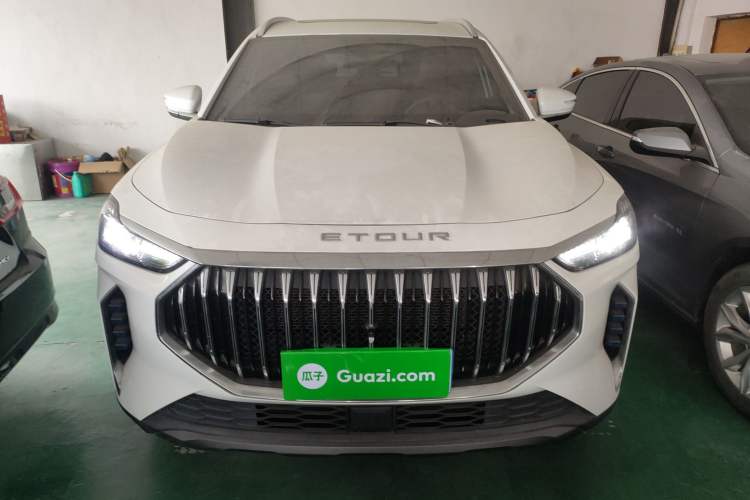 Used JETOUR X70 PLUS 2023 1.5T DCT Brave PLUS 5-Seater
