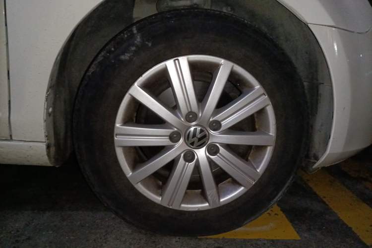 Used Volkswagen Golf 2012 1.6L Automatic Fashion Model