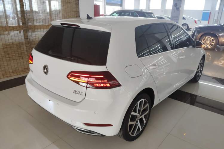 Used Volkswagen Golf 2019 280TSI DSG Luxury Version China VI Standard
