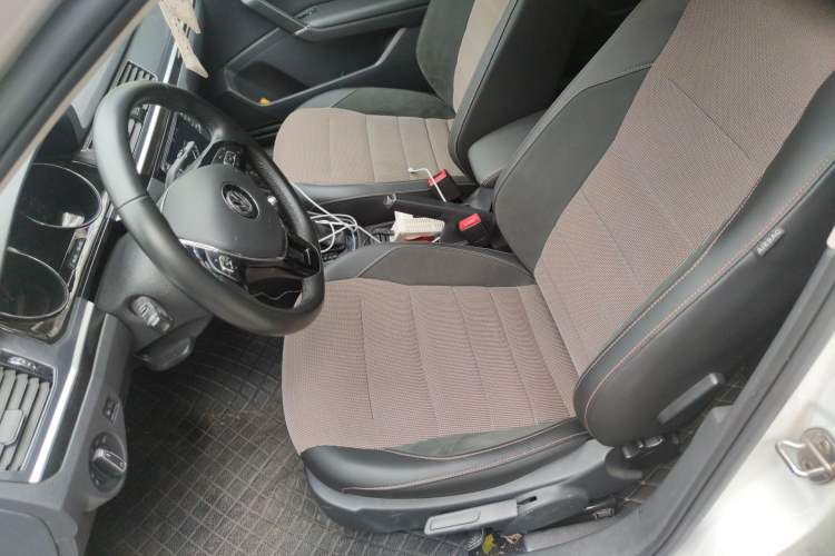 Used Volkswagen C-TREK 2020 1.5L Automatic Comfort Model Left Front Seat