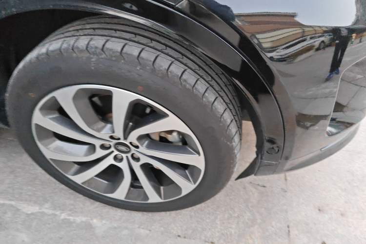 Used Land Rover Discovery Sport New Energy 2022 P300e Performance Tech Edition