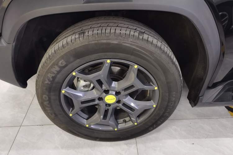 Used JETOUR Traveler 2023 2.0T All-Wheel-Drive Crosser