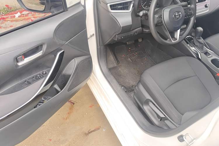 Used Toyota Corolla 2022 Dual-Motor 1.8L E-CVT Pioneer Edition
