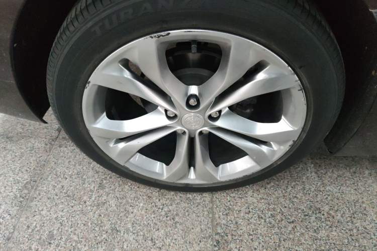 Used Buick LaCrosse 2018 28T Avenir
