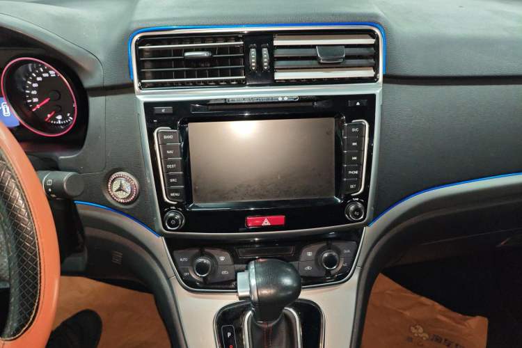 Used Haval M6 2017 1.5T Automatic Two-Wheel Drive Urban Model