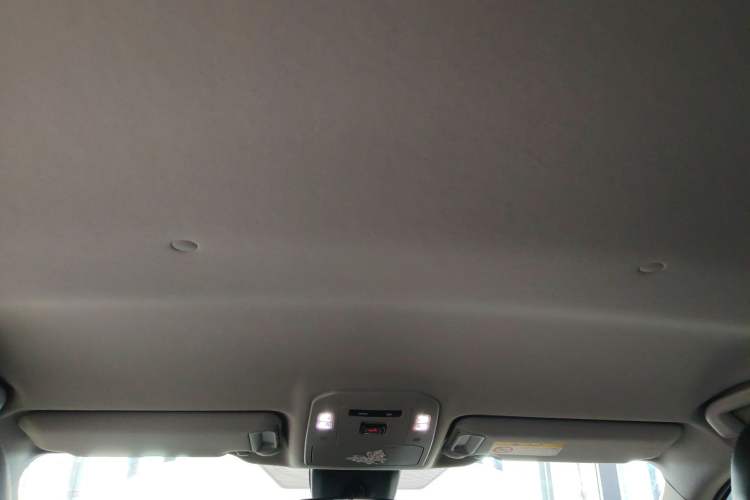 Used Toyota Highlander 2026 Model 2.5L Intelligent Electric Hybrid Dual-Engine All-Wheel-Drive Elite Edition 7-seater
