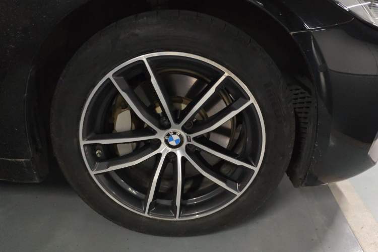 Used BMW 5 Series New Energy 2021 Restyled 535Le M Sport Package
