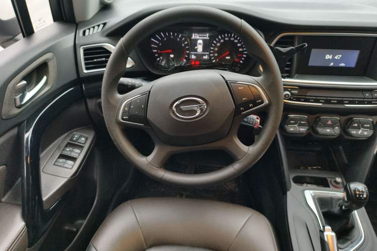 Used GAC Trumpchi GS4 2015 200T Manual Elite Edition
