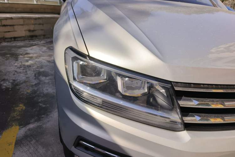 Used Volkswagen Tiguan L 2020 330TSI Automatic Two-Wheel Drive Smart Luxury Edition China VI Standard