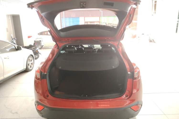 Used Mazda CX-4 2016 2.0L Automatic 2WD Blue Sky Luxury Edition
