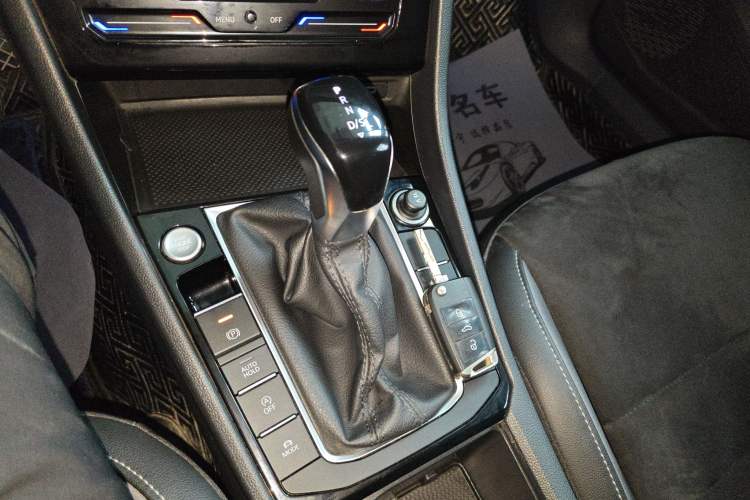 Used Volkswagen Sagitar 2021 280TSI DSG Luxury Smart Connectivity Edition