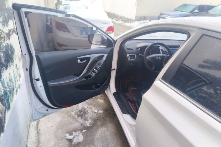 Used Hyundai Elantra (5th Generation / Langdong) 2016 1.6L Manual Luxury Model