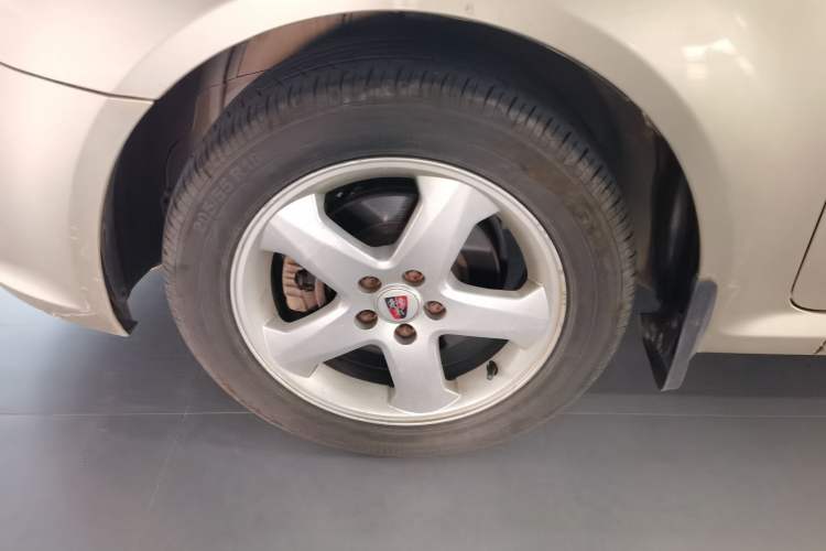 Used Roewe 350 2013 350C 1.5L Automatic Xunyue Edition
