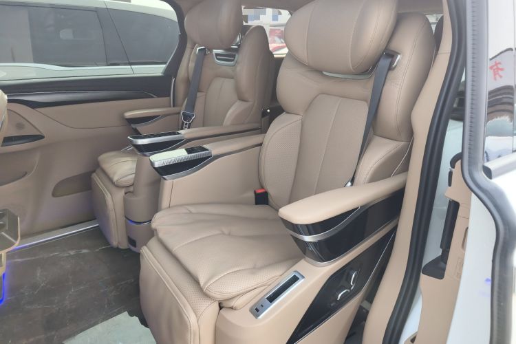 Used Buick GL8 2021 ES Land Cruiser 653T Luxury Edition