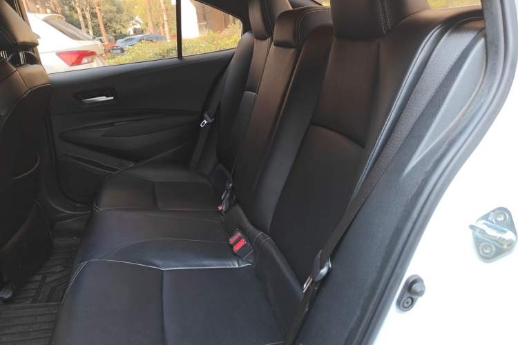 Used Toyota Levin 2022 Dual-Engine 1.8H E-CVT Luxury Edition
