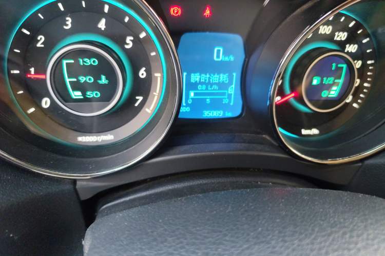 Used BAIC Senova D50 2015 1.5L Manual Comfort Value Navigation Edition
