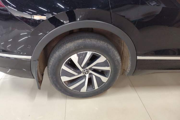 Used Volkswagen Tiguan L New Energy 2023 430 PHEV Plug-in Hybrid Prestige Edition
