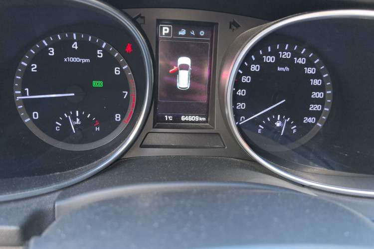 Used Hyundai Santa Fe 2017 2.0T Automatic Two-Wheel Drive Smart Version 7 Seats
