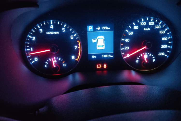 Used Kia KX Cross 2018 1.6L Automatic Dynamic Sunroof Version