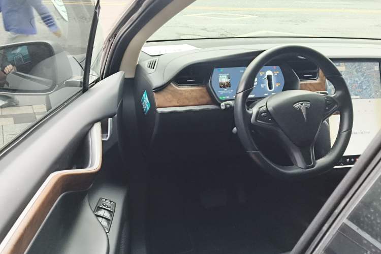 Used Tesla Model X 2017 X 100D Long Range Edition