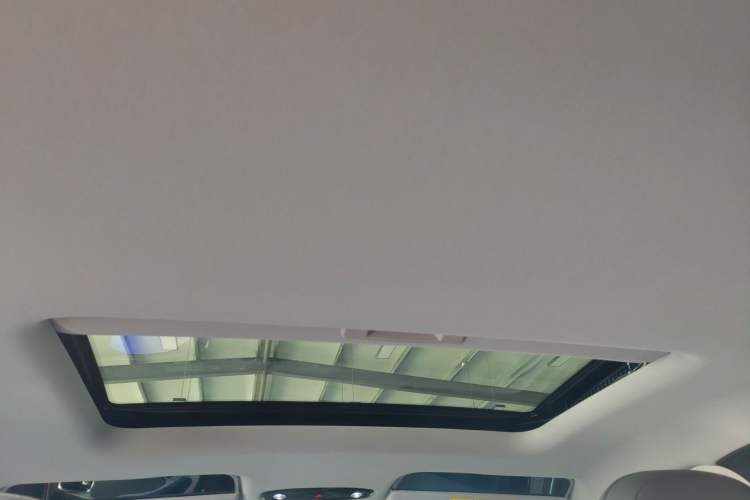 Used Geely Galaxy L6 2025 EM-i 140km Starship Edition
