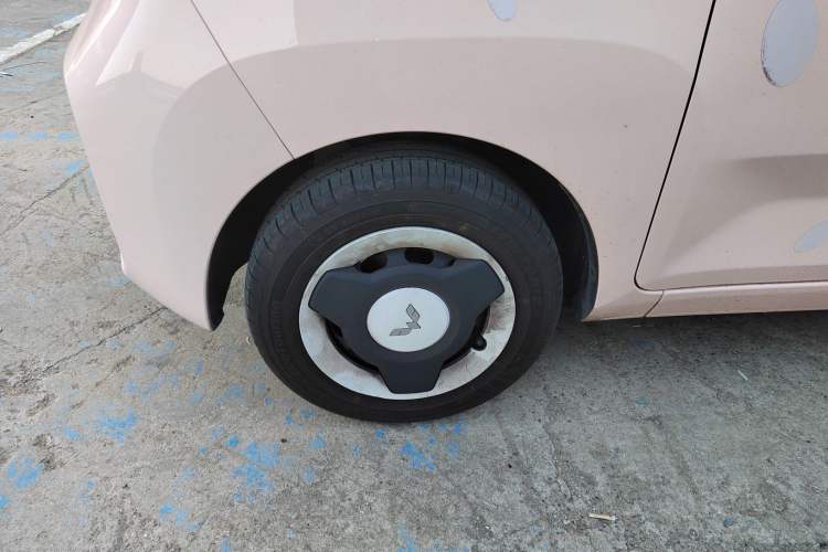 Used Wuling Hongguang MINIEV 2021 Macaron Premium Model – Lithium Iron Phosphate