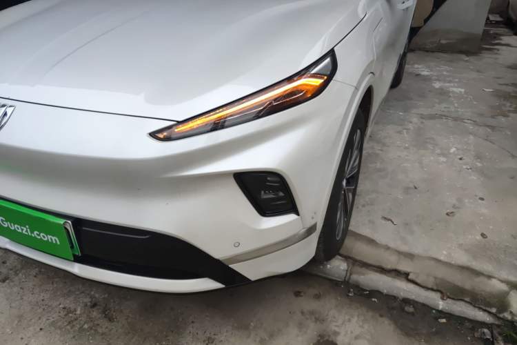 Used Buick E5 2025 Model 620KM Prestige Edition