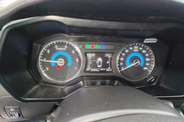 Used Dongfeng Fengon 580 2016 1.8L Manual Comfort Model Instrument Cluster